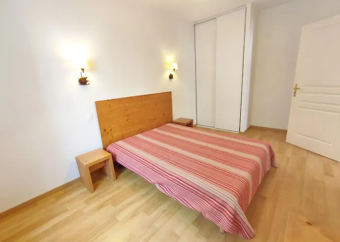 Zenitude, T3, Centre Luchon, Wifi, Casier A Skis, Ascenseur, 6 Personnes